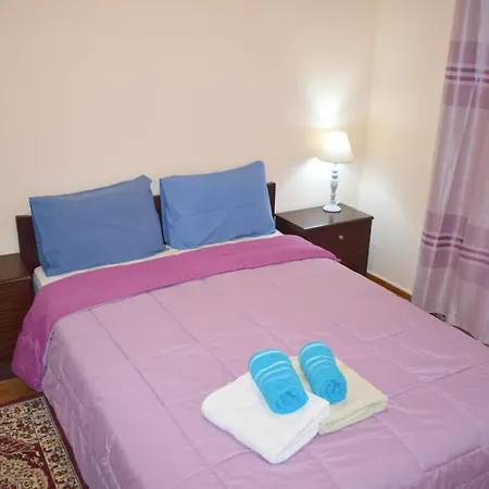 Rose's House * Tríkala