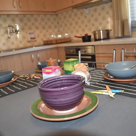 Rose's House * טריקלה