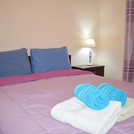 Rose's House * Tríkala