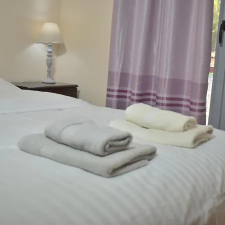 Rose's House * Tríkala